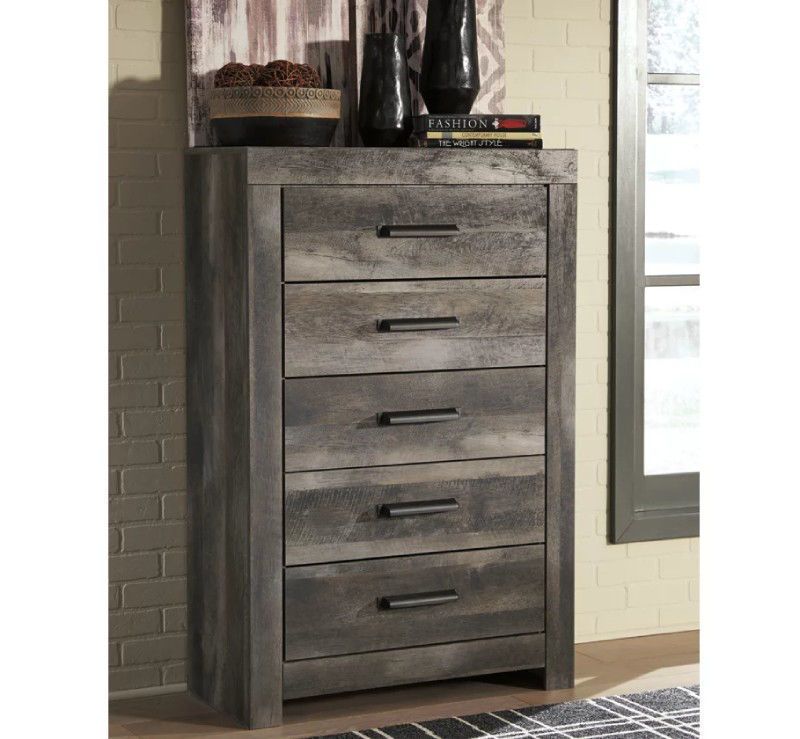 Picture of JEREMIAH 5 DRAWER CHEST