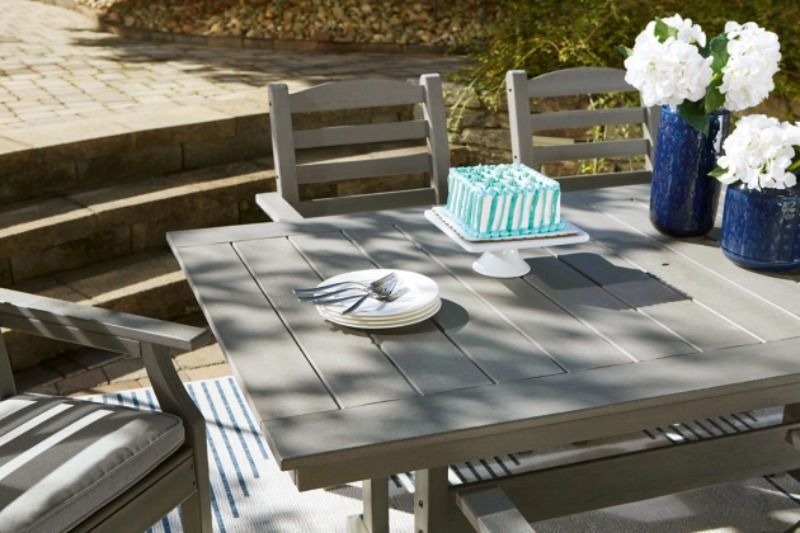 VISOLA OUTDOOR DINING TABLE